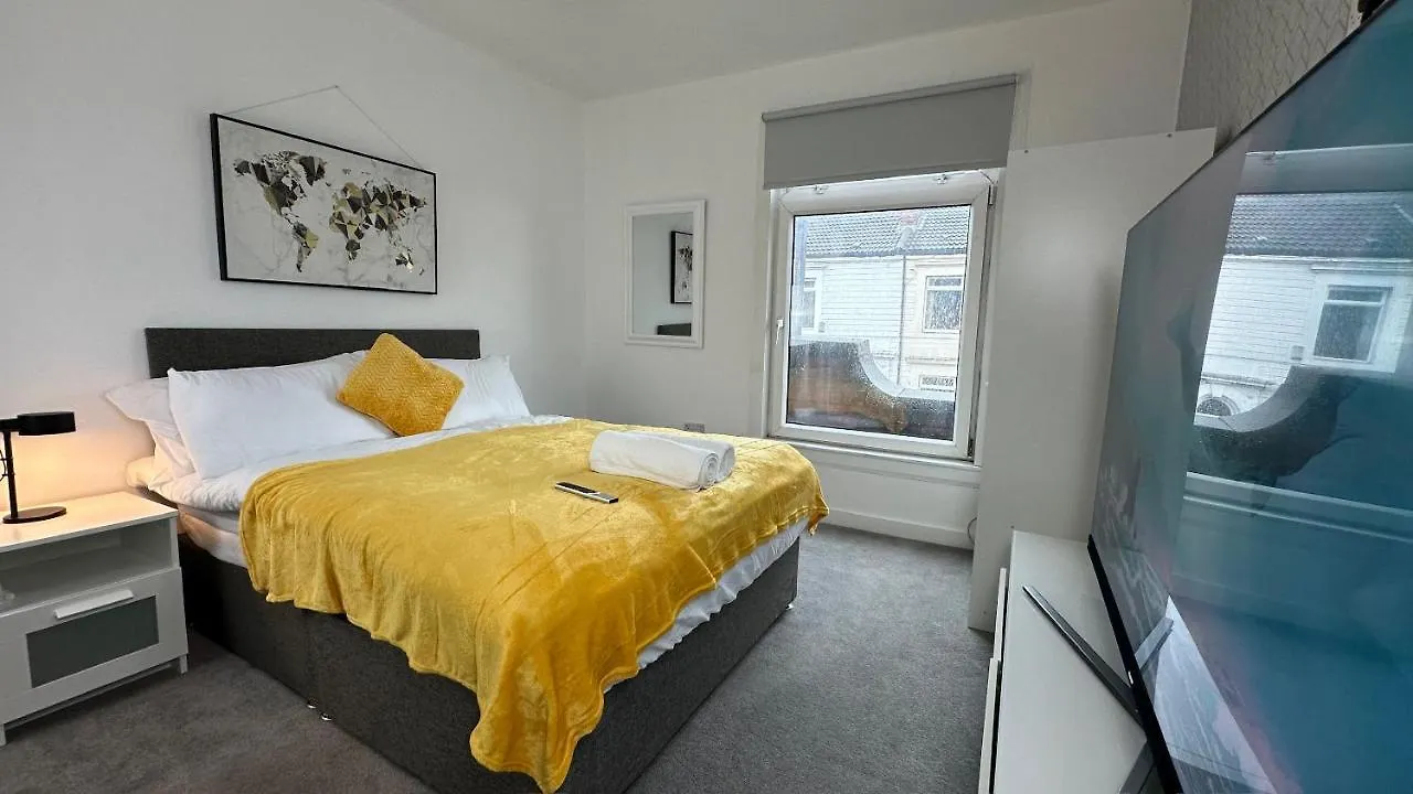 Snug Apartment In The Heart Of Castleford